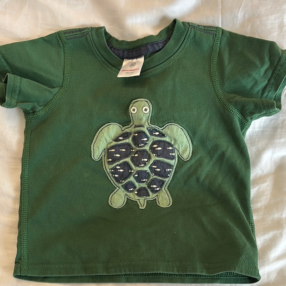 Hanna Andersson Green Short Sleeve Tees